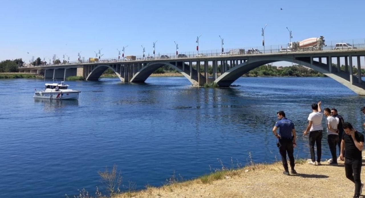 Urfa’da korkunç olay! Serinlemek için Fırat Nehri'ne giren çocuk boğuldu