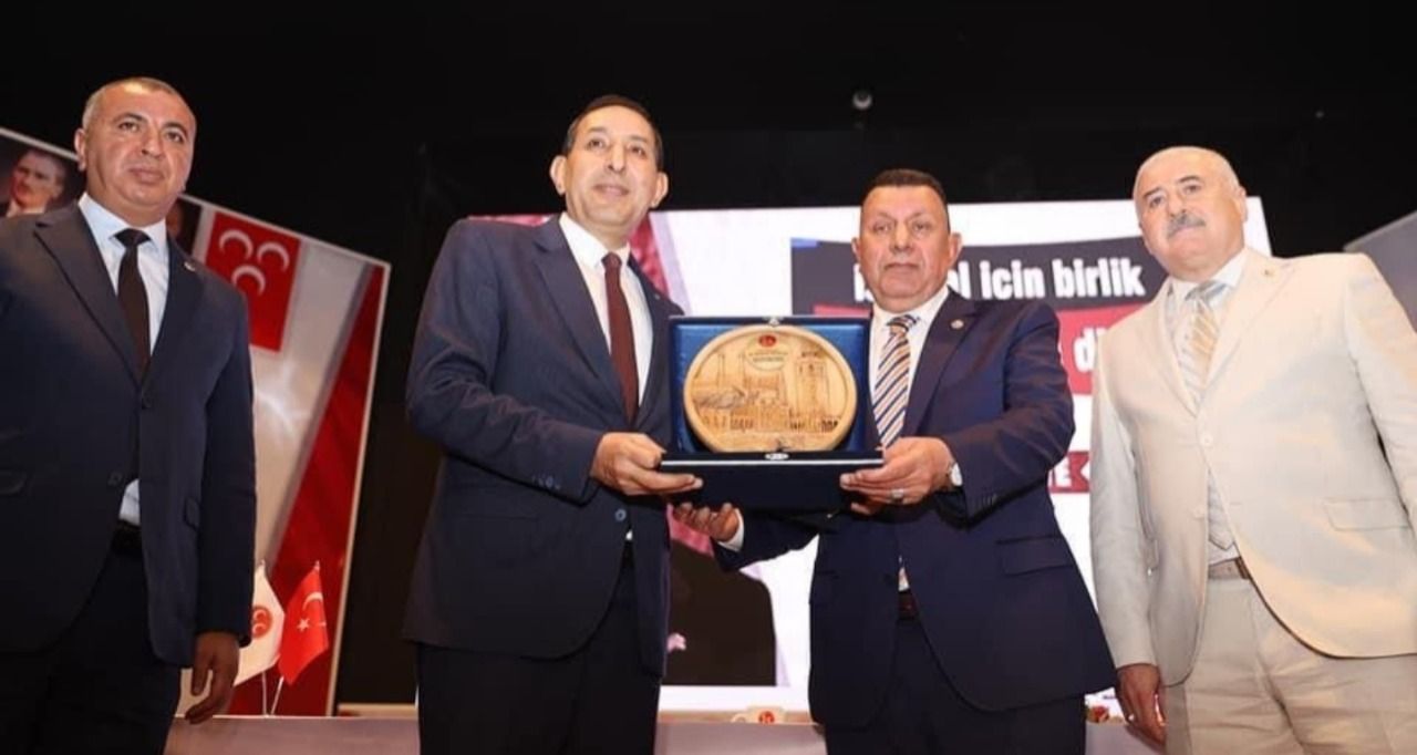 MHP Urfa’da kongre heyecanı: Mevcut başkan güven tazeledi!