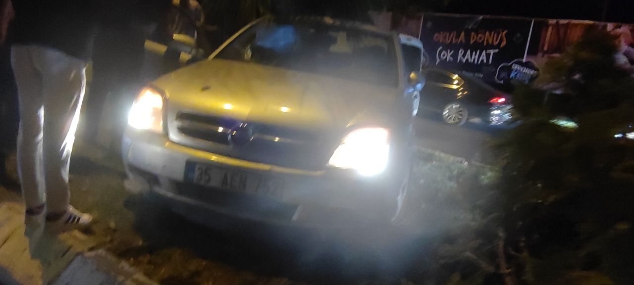 Urfa’da otomobil motosiklete çarptı: 2 yaralı (VİDEO)