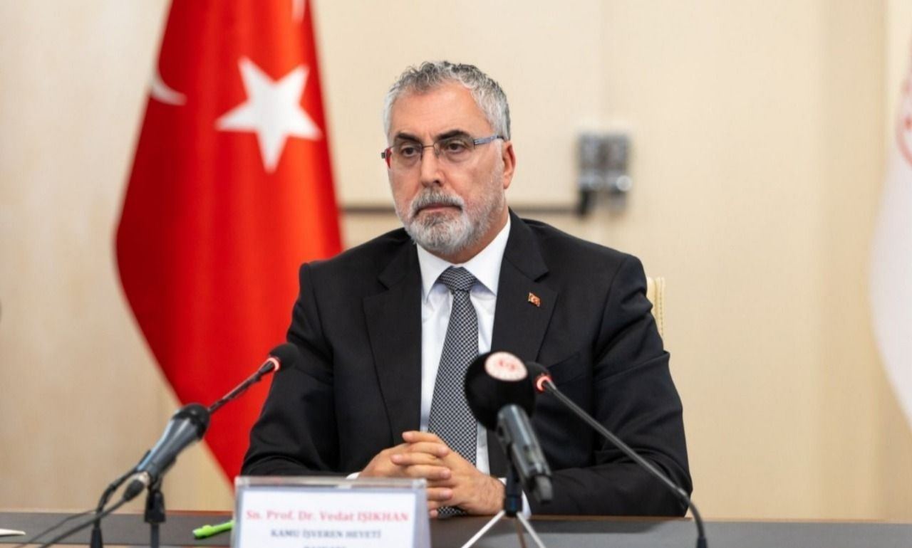 Bakandan son dakika asgari ücret açıklaması
