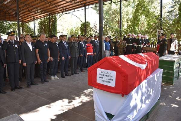 Şanlıurfa'da vefat eden Kıbrıs gazisi son yolculuğuna uğurlandı (VİDEO)