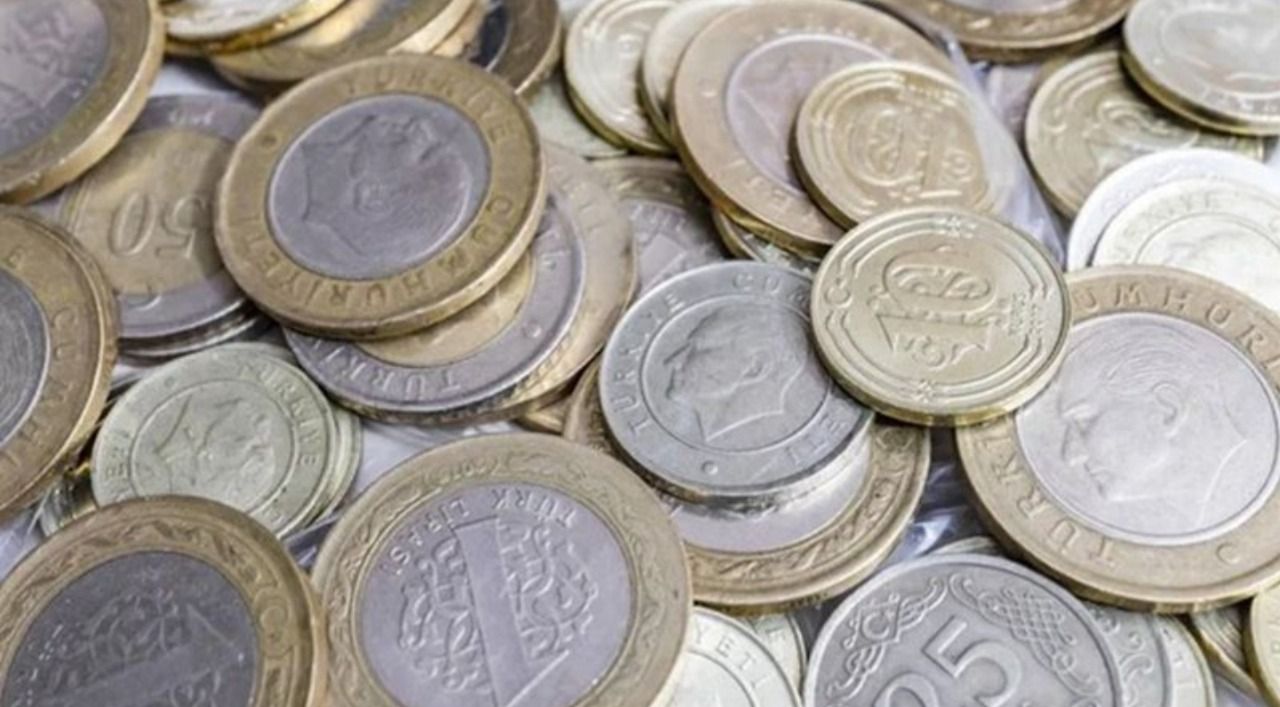 Bozuk para biriktirenlere uyarı! 5 ve 10 TL'lik madeni paralar yolda