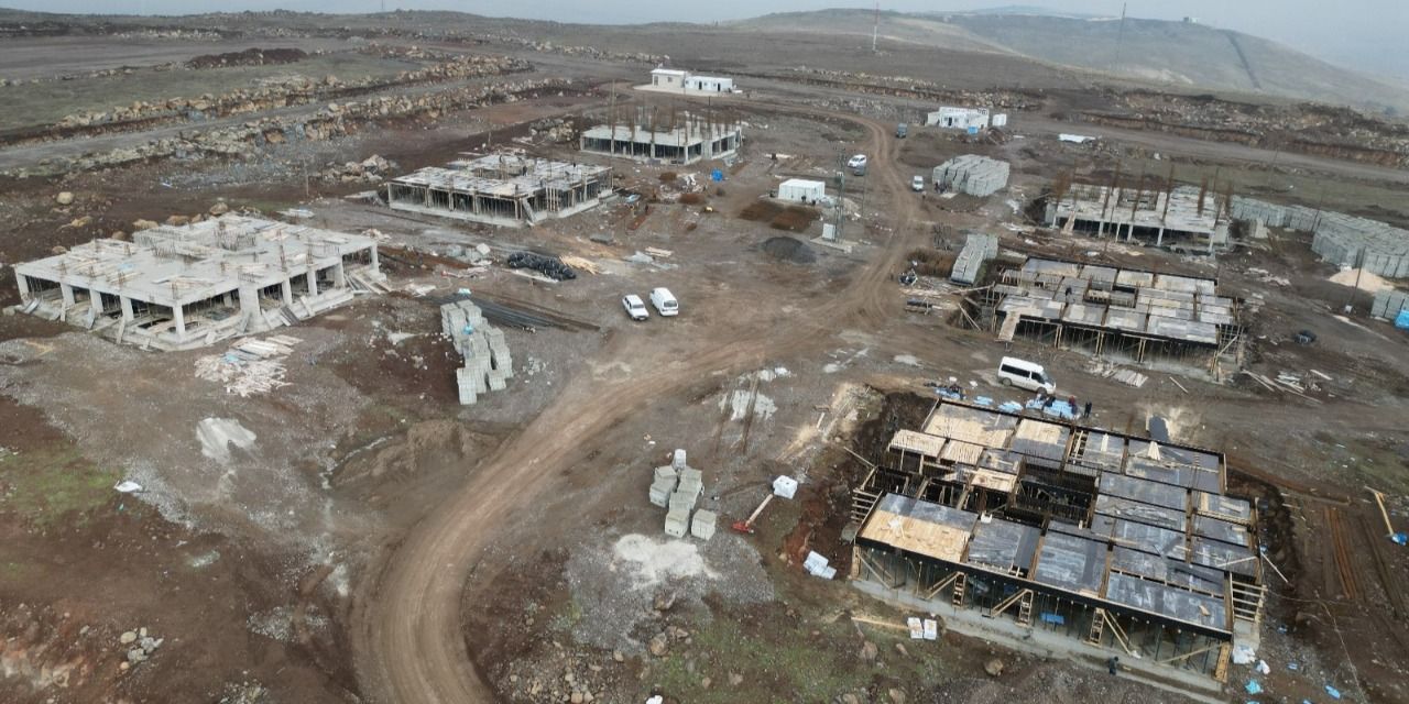 Dar gelirli aileler için yapılıyor: Şanlıurfa'da 2 bin 500 konutluk projede çalışmalar sürüyor!