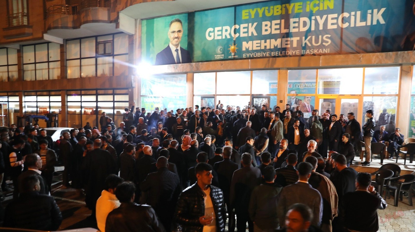 EYYÜBİYE’DE MUHTEŞEM COŞKULU BÜRO AÇILIŞI