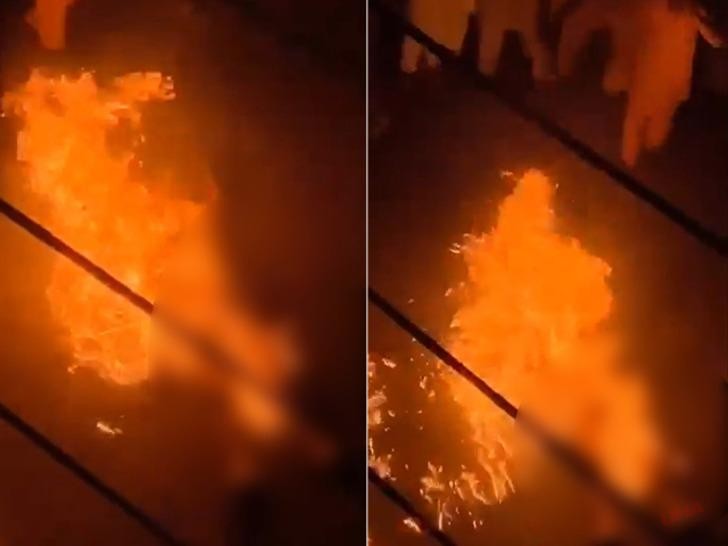 Görüntüler kan dondurdu! Vahşice işkence edilip öldürüldü: Cesedi sokak ortasında böyle yakıldı!
