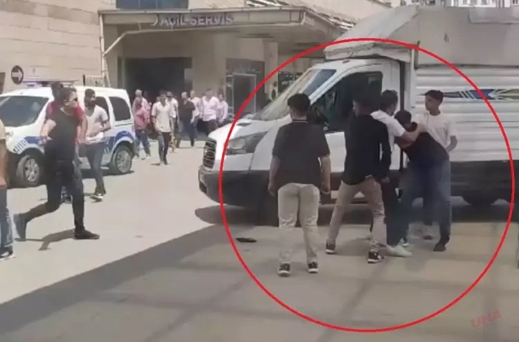 Hayvan otlatma' kavgası, hastane önünde de devam etti; 5 yaralı