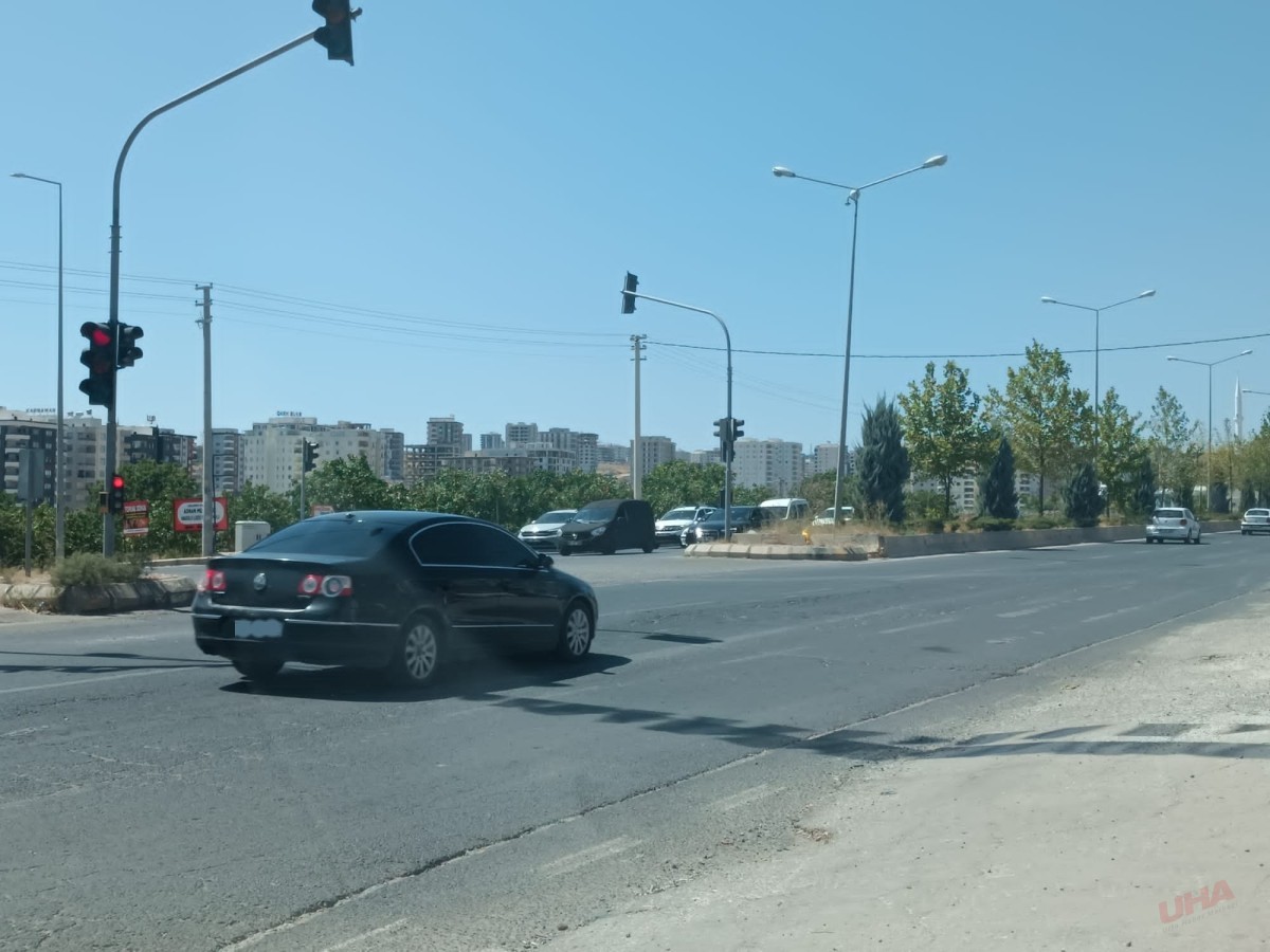ŞANLIURFA’DA TRAFİK İHLALİ YAPANLARA CEZA YAĞDI