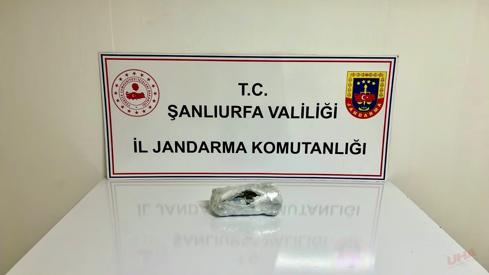 ŞANLIURFA’DA YOLCU OTOBÜSÜNDE UYUŞTURUCU ELE GEÇİRİLDİ