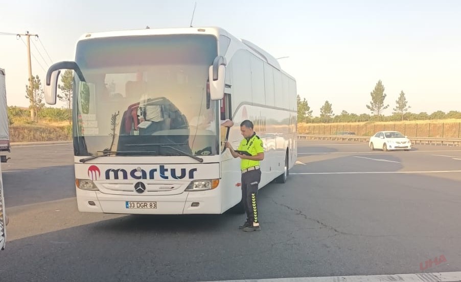 Şanlıurfa'da Otobüs Denetiminde Sıkı Tedbirler: Güvenli Seyahat İçin Yeni Uygulamalar