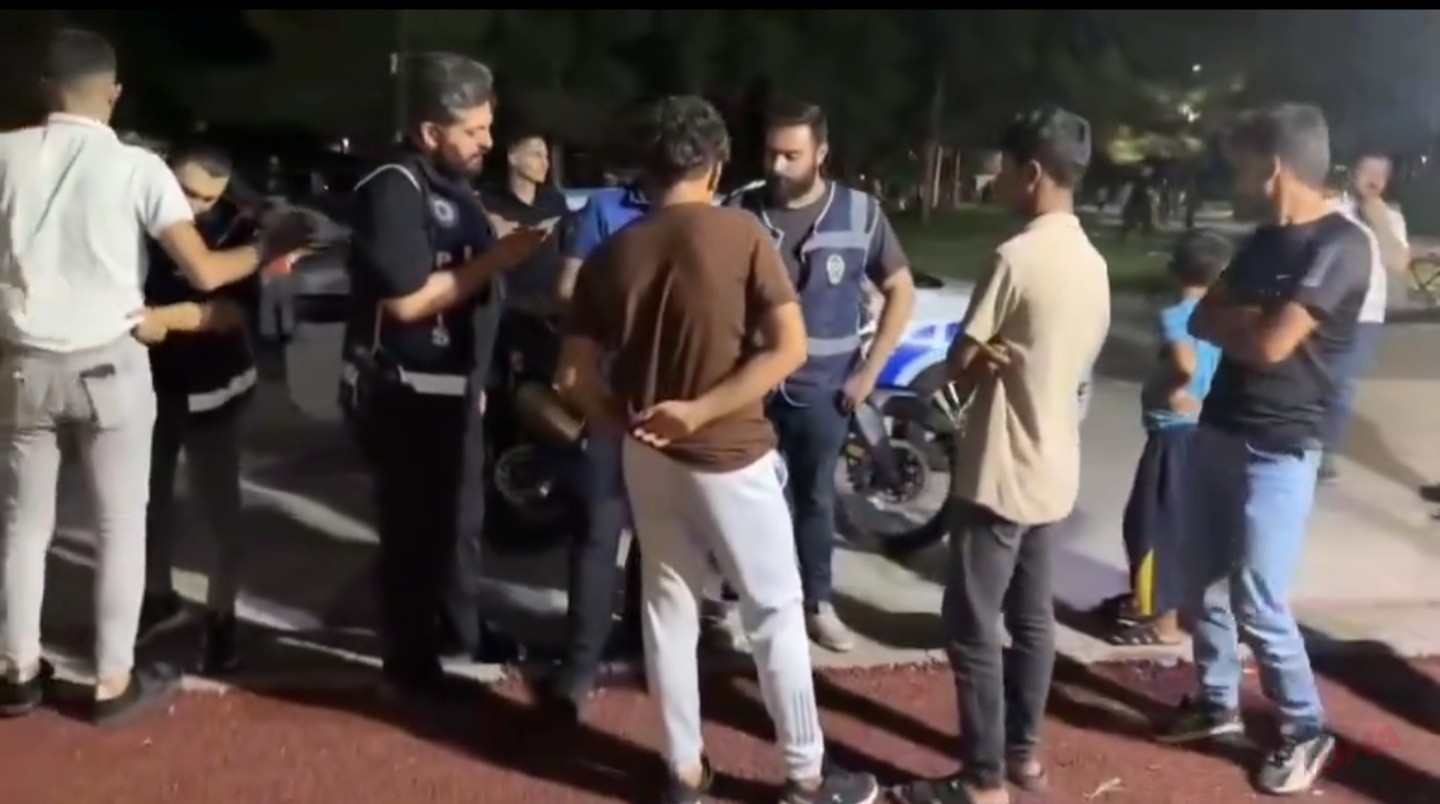 Şanlıurfa’da Güvenlik Operasyonu: 16 Gözaltı ve Uyuşturucu Ele Geçirildi