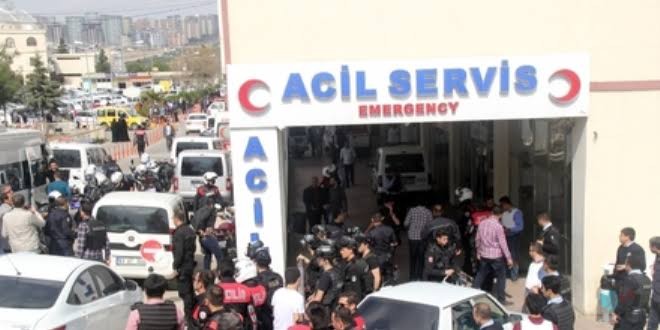 Şanlıurfa'da Korkunç Trafik Kazası: Üç Kişi Yaralı