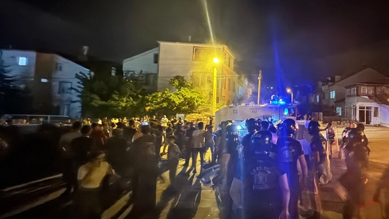 Dün Geceki Taciz Suçlaması ve Sonrasında Yaşanan Olaylardan 67 Kişi Gözaltına Alındı