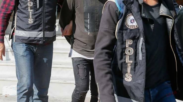 Şanlıurfa'da 17 Milyon Liralık Telefon Dolandırıcılığı: 4 Kişi Tutuklandı