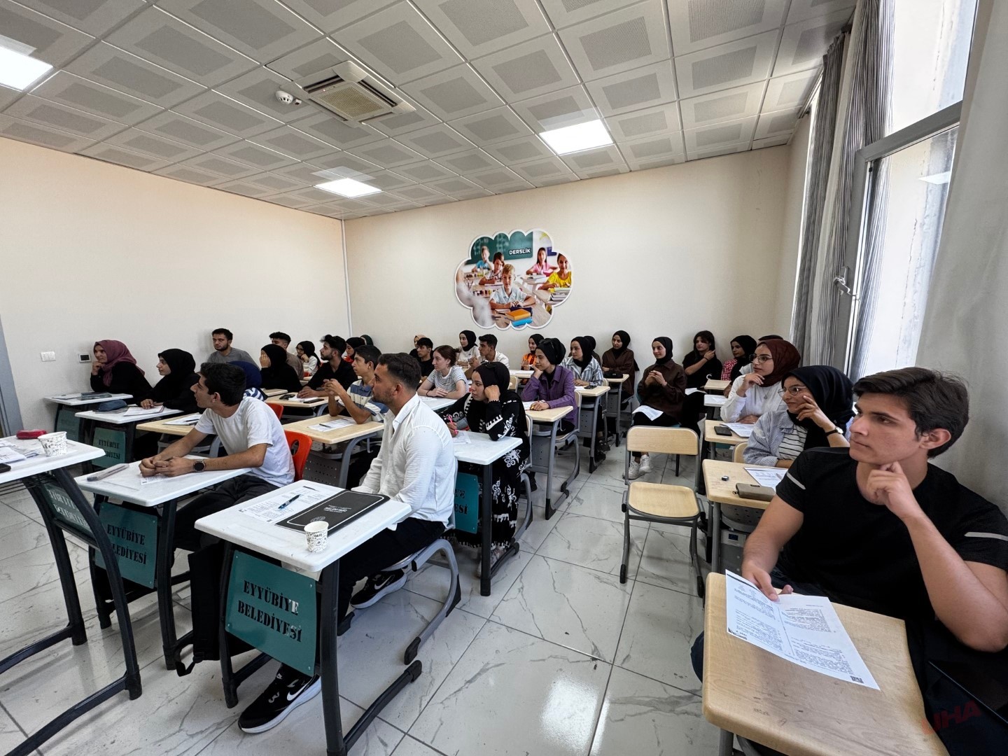 Eyyübiye Belediyesi’nden Gençlere Büyük Destek: YKS Kurslarına Rekor Katılım