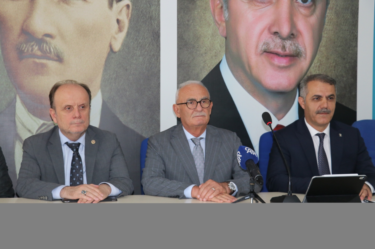 AK Parti Genel Başkan Yardımcısı Yılmaz, Batman'da konuştu: