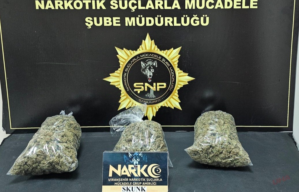 Şanlıurfa’da 2 kilo 950 gram skunk maddesi ele geçirildi