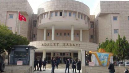 ŞANLIURFA ADLİYESİNDE PATLAMA: 1 PERSONEL YARALANDI, BİNA TAHLİYE EDİLDİ