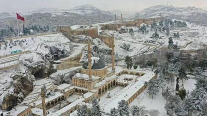 Şanlıurfa’da Eğitime Kar Engeli: 7 İlçede Kırsal Okullar Tatil Edildi