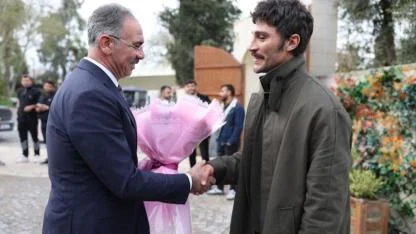 Şanlıurfa’da Dizi Heyecanı: Başkan Kuş’tan “Halef” Setine Ziyaret