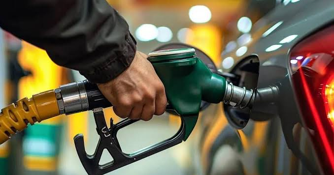 Motorinde Büyük İndirim: Tabelalar Değişti, Sürücüler Rahatladı